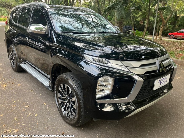 Mitsubishi PAJERO SPORT HPE S  2023/2024